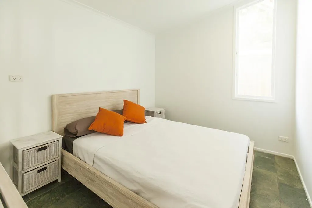 Drift Beach House Getaway Holloways Beach